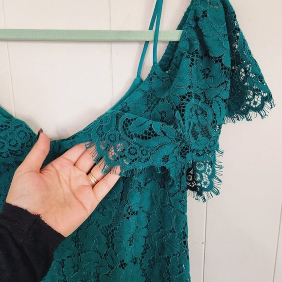 Ralph Lauren Lace Ruffle Off Cold Shoulder Dress Emerald Green Knee Length Party - Picture 9 of 14